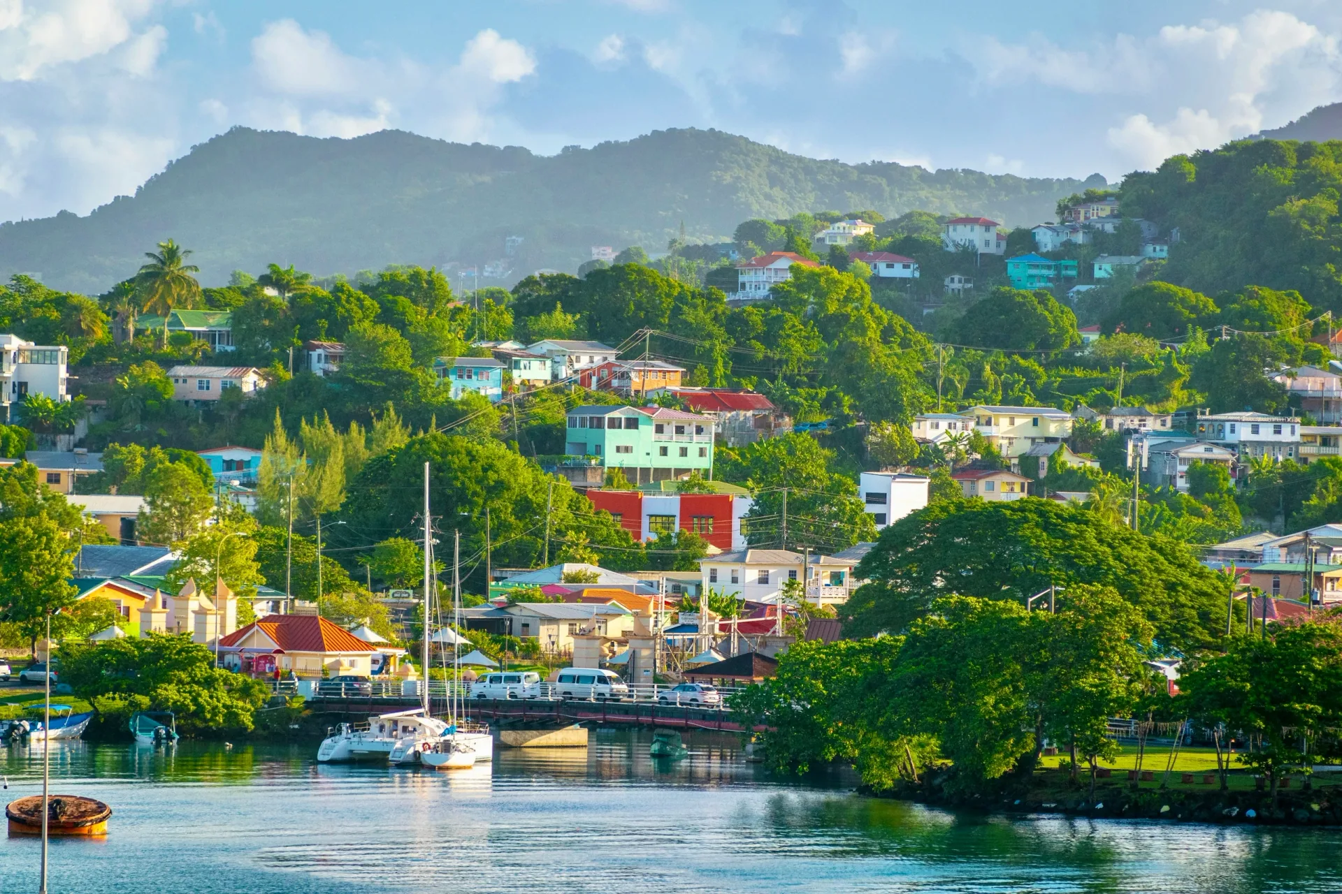 Barcos y bahías en Castries, Santa Lucía