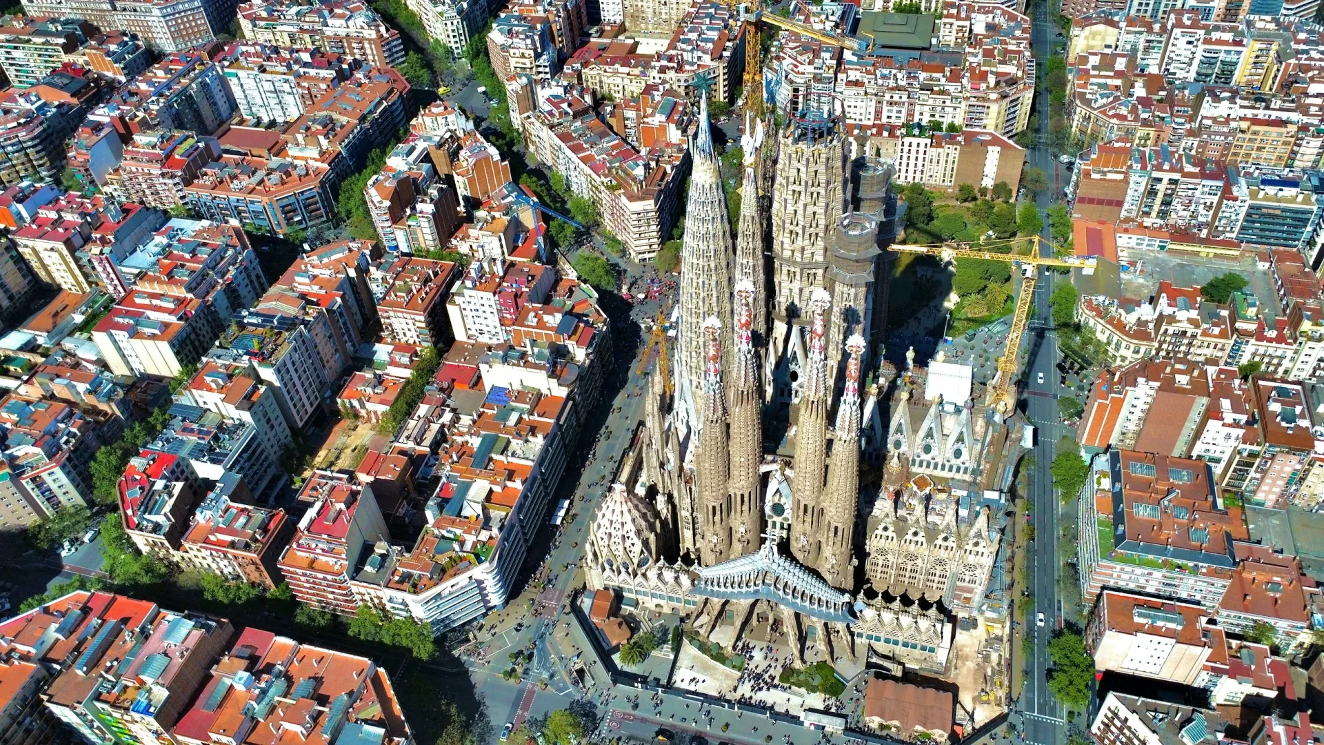 La Sagrada Família desde el aire